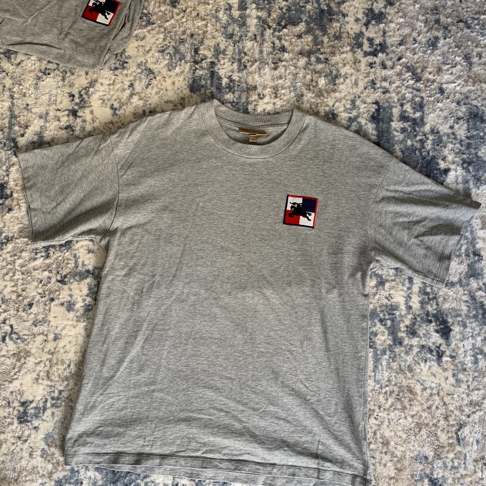 Burberry Breggen Logo Tee in Pale Grey